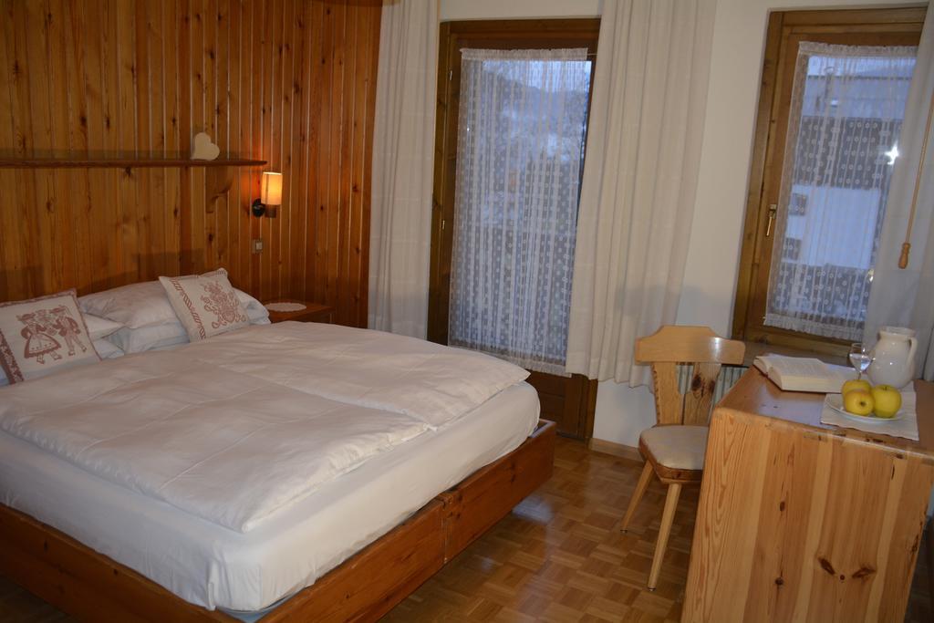Locanda Pensione Maria Vigo di Fassa Cameră foto
